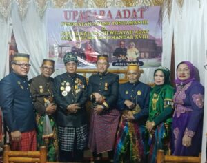 Disaksikan Arajang Binuang Mandar XVIII dan Dewan Adat Tallu Bate