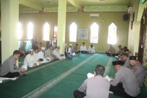 Pembinaan Rohani Berkelanjutan, Polres Parepare Gelar Yasinan Rutin Bersama Santri